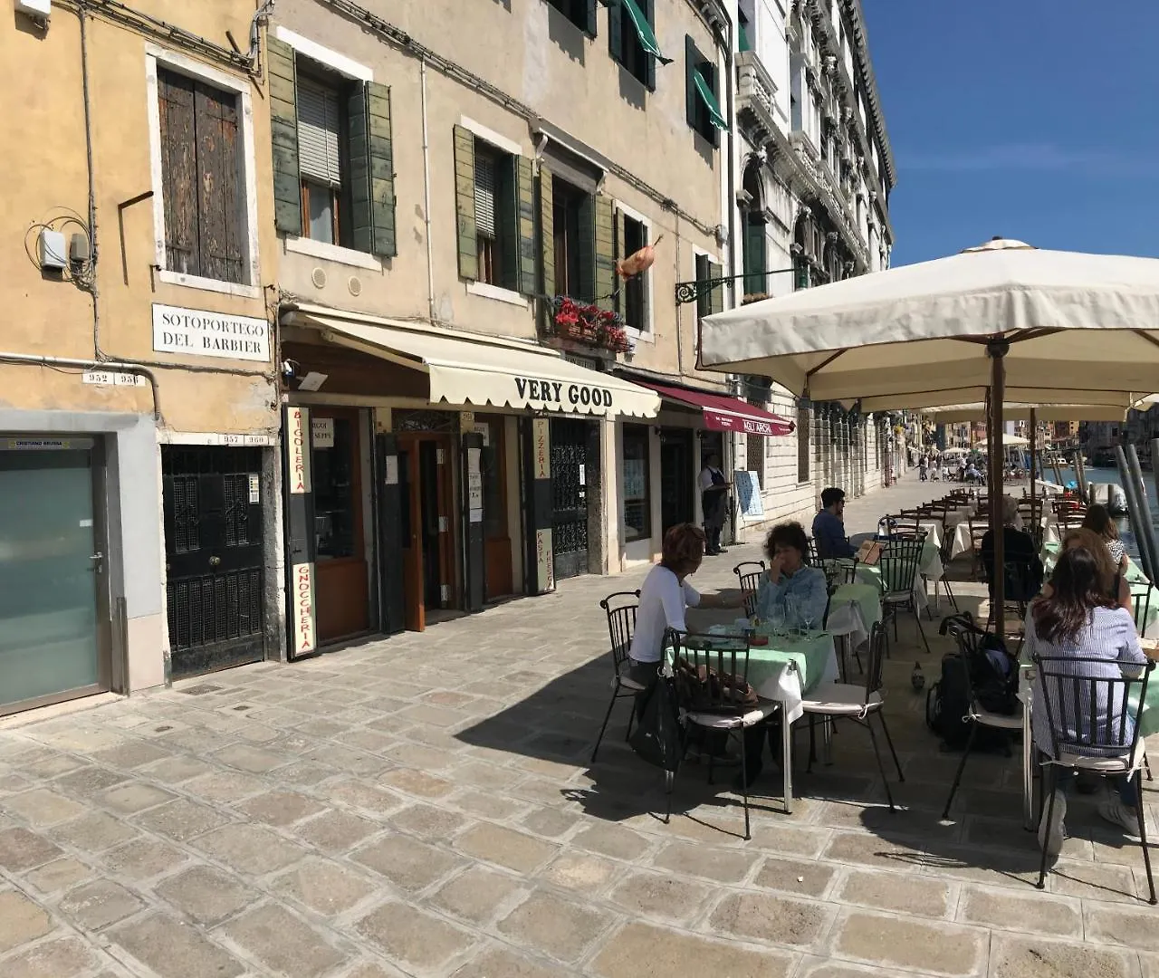 Apartman Royal Guest House Velence